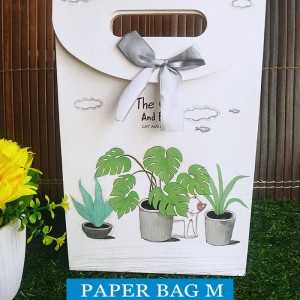 

Paper Bag Motif / Tas Kertas Kado / Tas Ulang tahun - M Cute Series