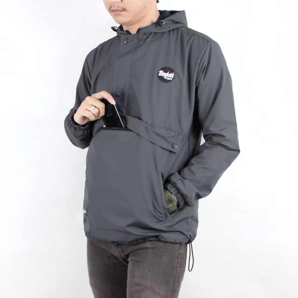 AKN - JAKET HOODIE OUTDOR PRIA TASLAN PARASUT WINDRPROOF ANTI ANGIN / JAKET HOODIE TASLAN OUTDOOR COWOK ORIGINAL ANTI AIR / JAKET CAGOULE PRIA TERBARU BIG SIZE JUMBO M L XL XXL XXXL  ORIGINAL