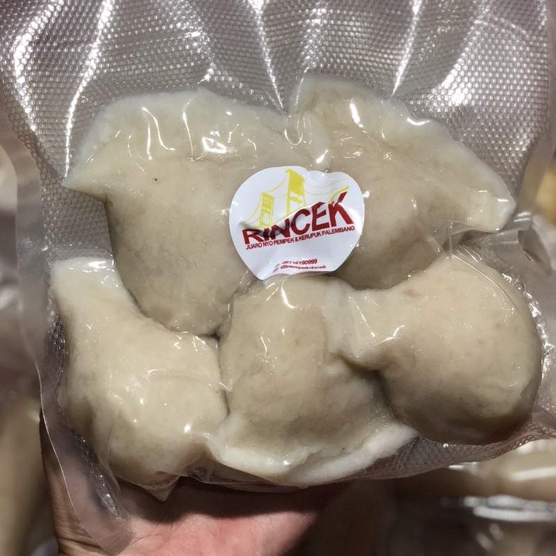 

Pempek Kapal Selam Frozen 4 Pcs