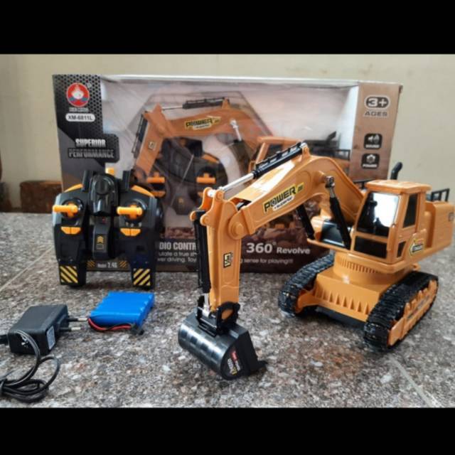 RC traktor excavator / mobil traktor / mobil beko / mobil konstruksi