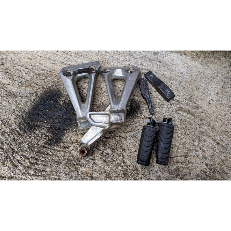 POSTEP PROSTEP BELAKANG ABS REVO/BLADE ORI SET DUDUKAN PNP CB GL MP