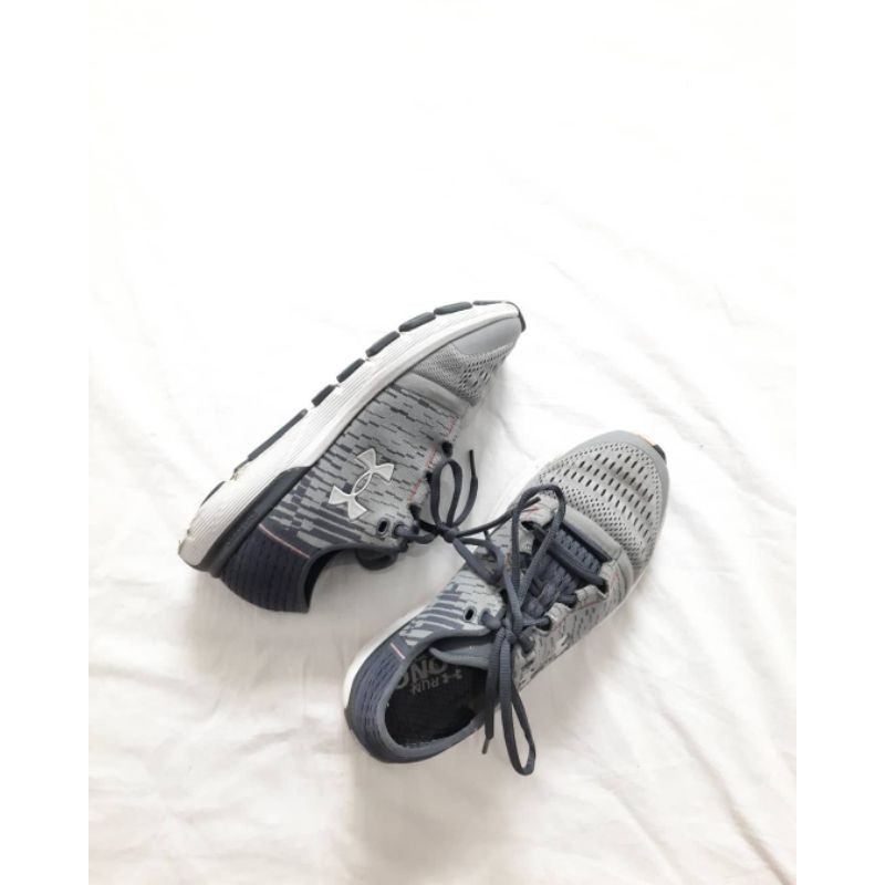 under armour gemini 3 speedform