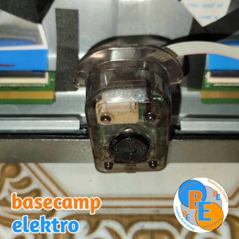 Modul Pcb Sensor Tombol TV LED COOCAA 43S6G Sensor TV LED COOCAA 43S6G Tombol TV LED COOCAA 43S6G Se