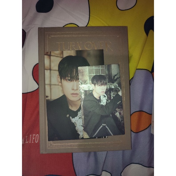 SF9 Turn Over Album