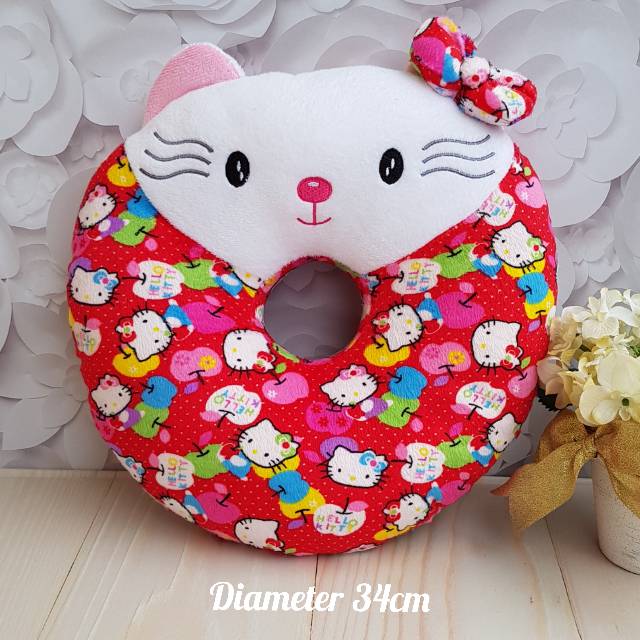 Bantal donnut kitty