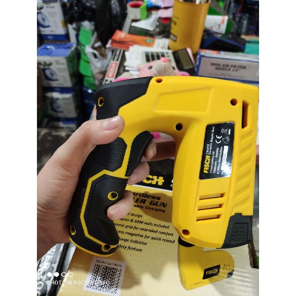 staples gun cordless fisch fsco12 4v/mesin staples baterai fisch