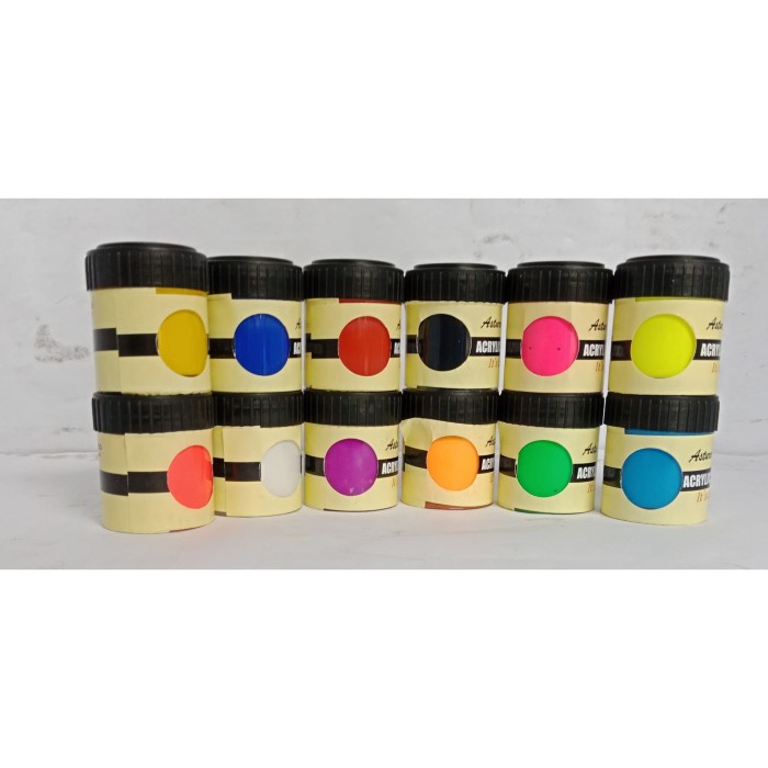 

cat akrilik asturo 12