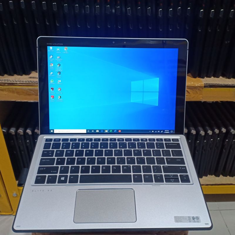 Laptop hp elite x2 core i5 gen 7 ram 8gb ssd 256gb touchscren modem 4G Lte
