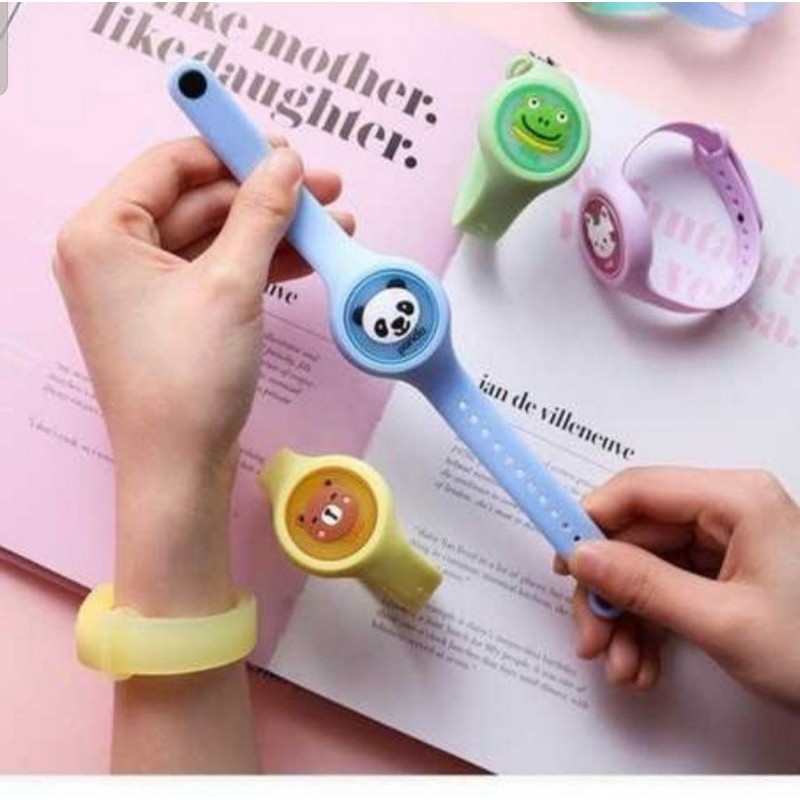 Gelang Anti Nyamuk anak bayi karakter dengan lampu led