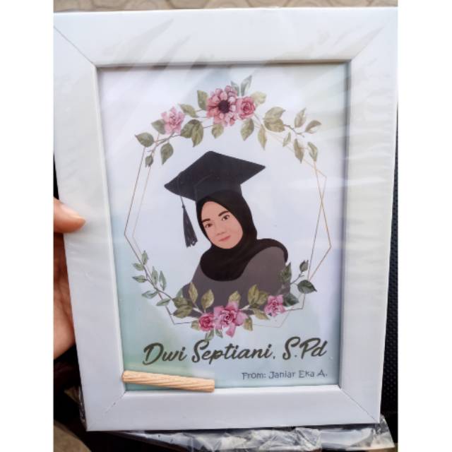 Kado wisuda vektor wajah