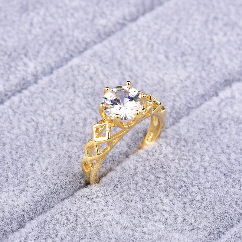 Cincin Lapis Emas Model Hollow Aksen Berlian Zircon Untuk Hadiah