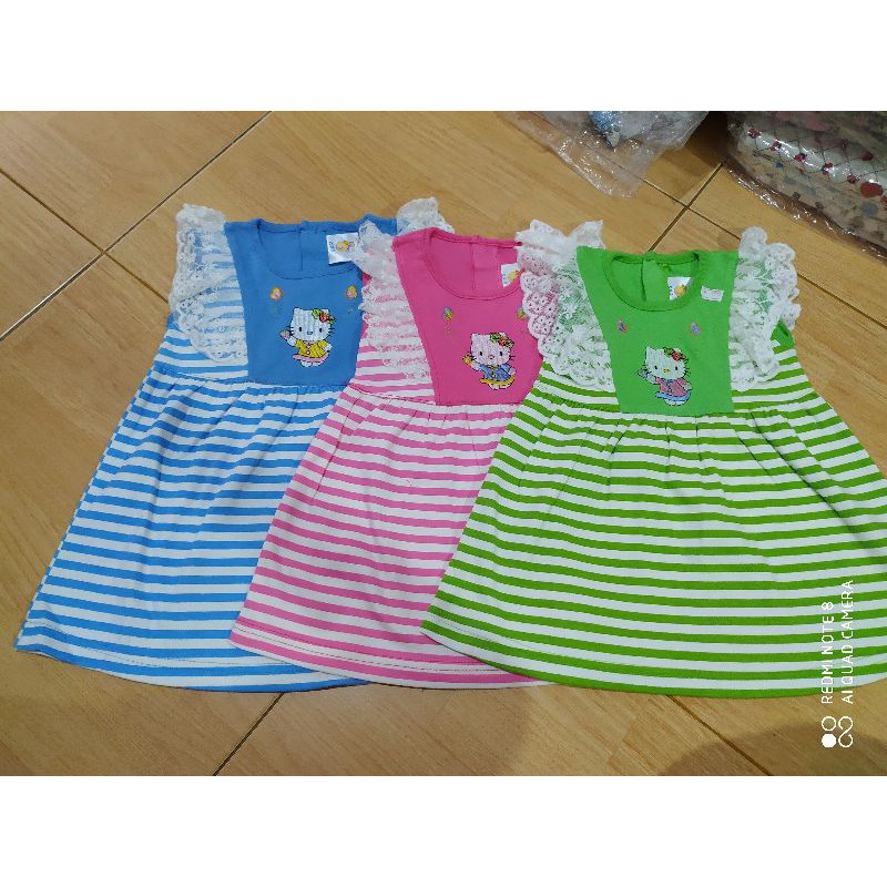 Dress Anak perempuan Motif Helo kitty 1 tahunan