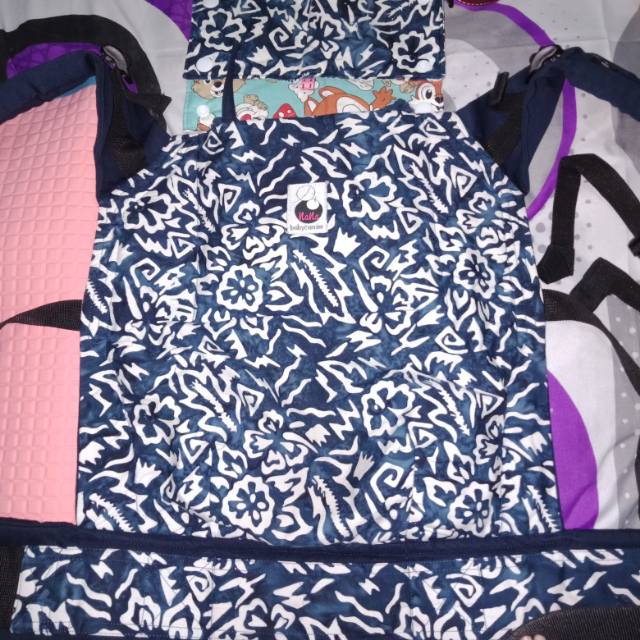Preloved nana baby carrier