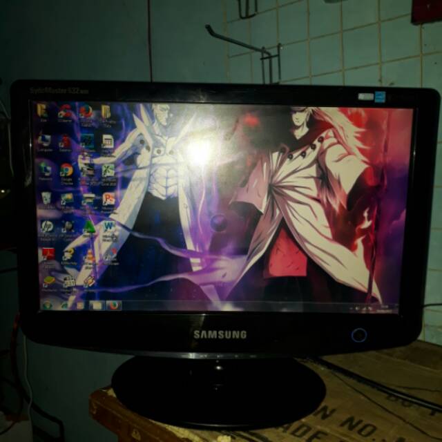Lcd Monitor Komputer Samsung Synchmaster 16inch wide 632nw