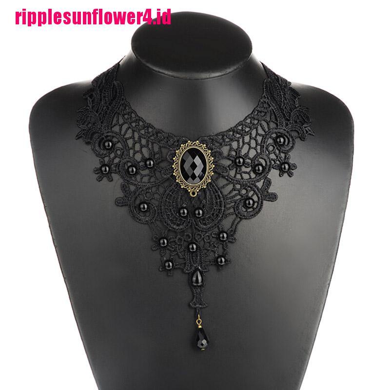 Kalung Choker Bahan Lace Warna Hitam Gaya Victorian / Steampunk / Gothic Untuk Wanita