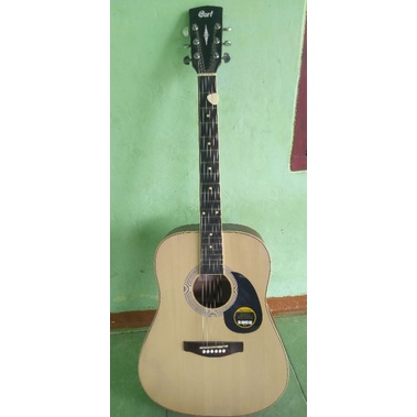 gitar akustik cort