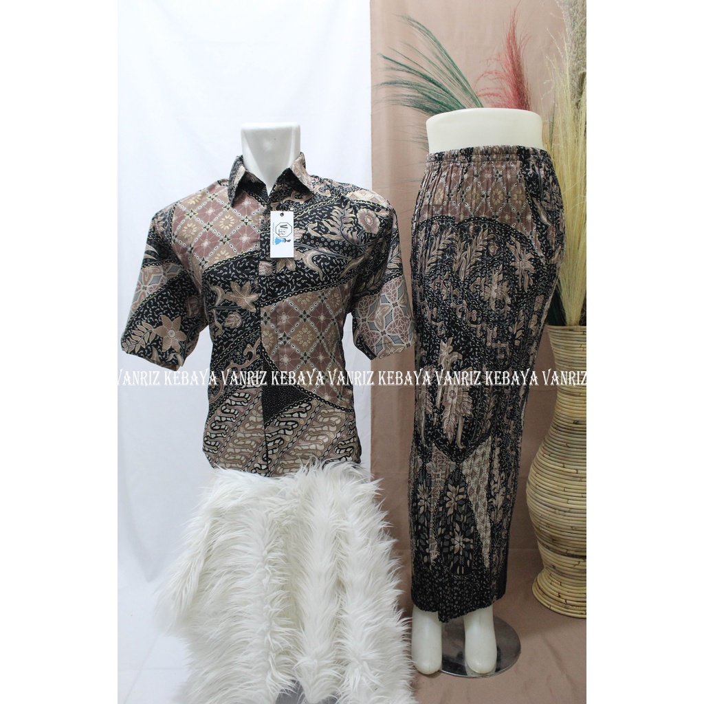 BATIK COUPLE/KEMEJA BATIK COUPLE/BATIK COUPLE LENGAN PENDEK/ROK PLISKET COUPLE