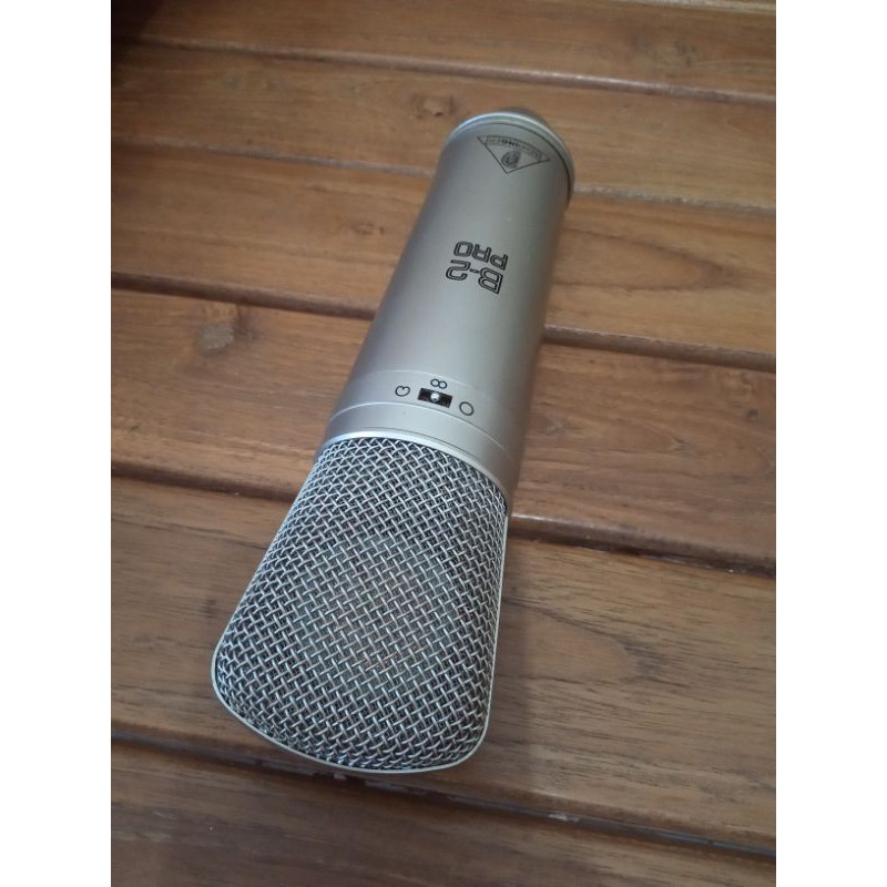 Mic Condensor Behringer B2 pro