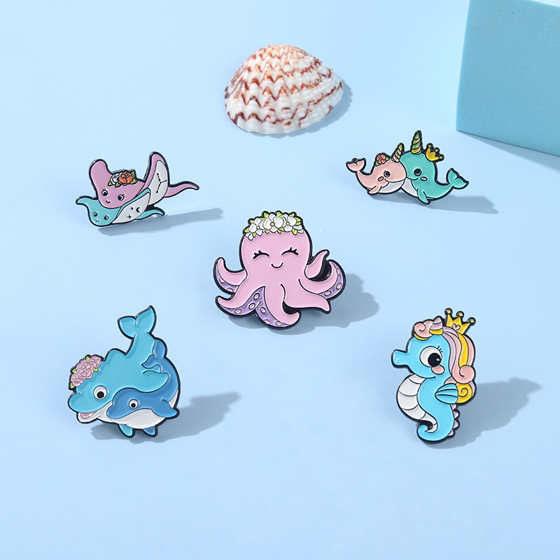 Cute Marine Life Brooch Dolphin Pin Hippcampus Pin Octopus Pin Mobula Pin Cartoon Badge Jewelry Gift