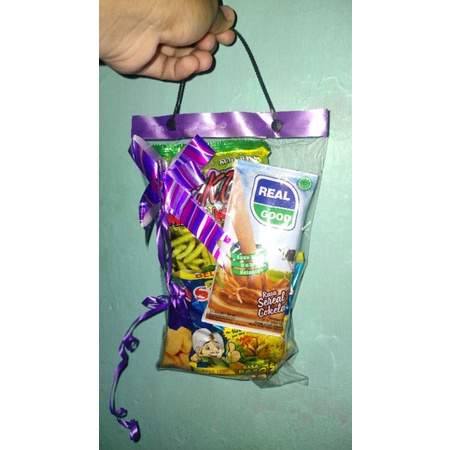 

paket snack menyesuaikan budget