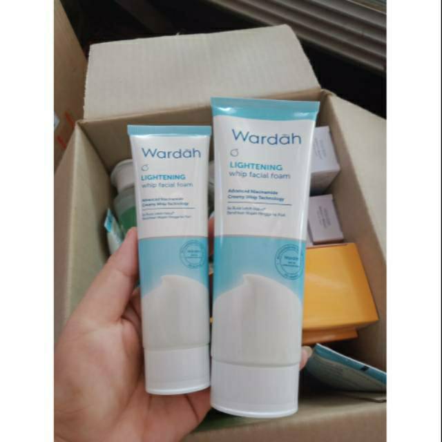 Wardah lightening whip facial foam 100&amp;50ml