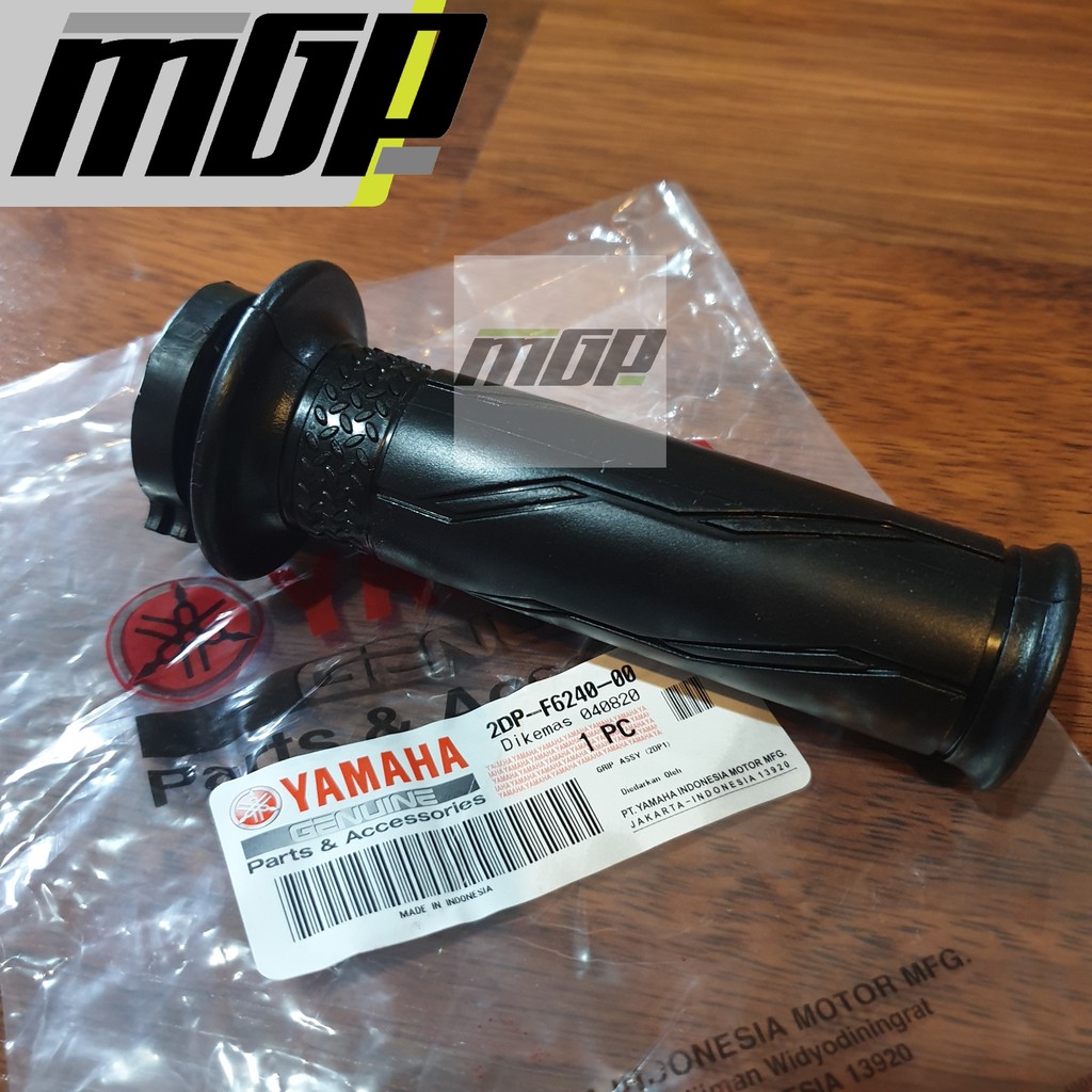 HANFAT HANDGRIP KANAN N-MAX NMAX 150 ASLI ORIGINAL YAMAHA 2DP-F6240-00