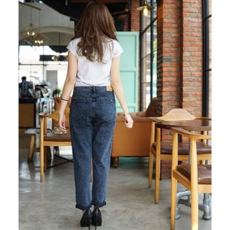 BAGGY BOYFRIEND JEANS WANITA SNOW WASH HIGH WAIST BOYFRIEND JEANS PLAIN PREMIUM