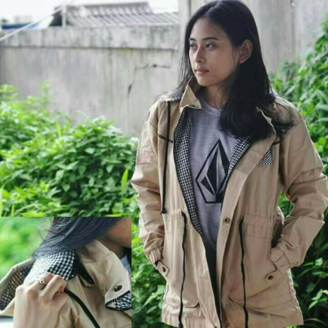 Jaket parka wanita warna cream muda M.L baby canvas