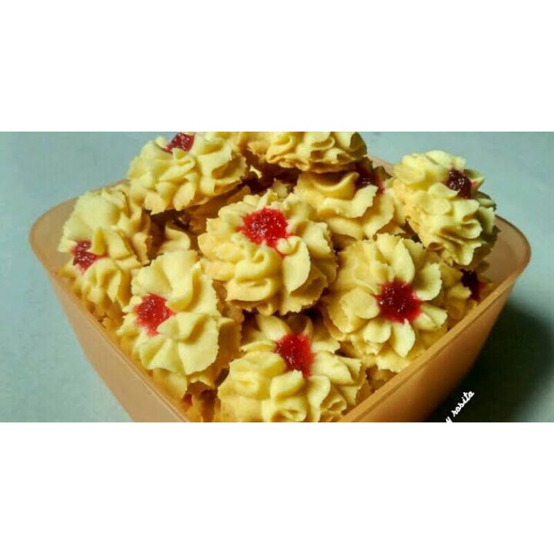 

kue semprit murah