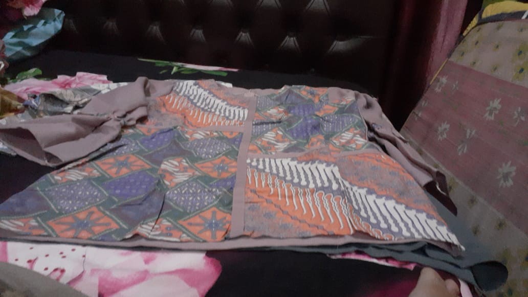 Ori Atasan Blus Batik Wanita Modern Halus Dolby Kombinasi Brokat Polos