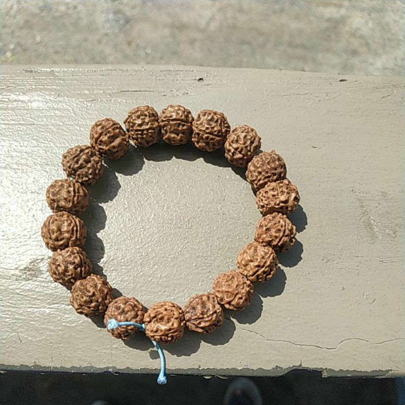 GELANG BIJI JENITRI MUKHI 5 MURAH. kualitas sedang