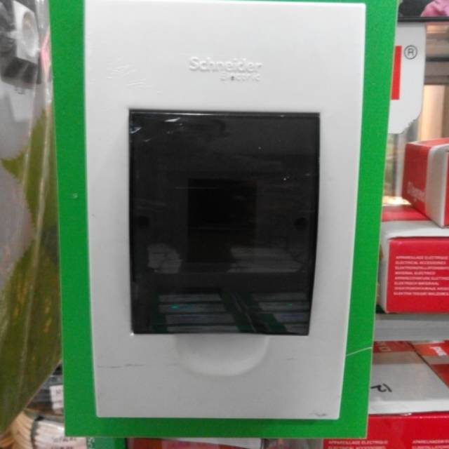 Box MCB Schneider 4 group