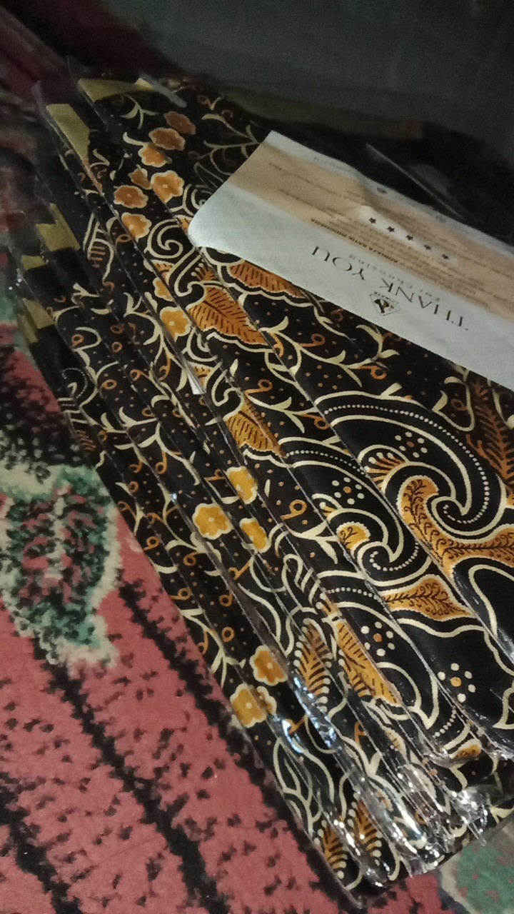 Hem Pendek Adinata Batik Daniel Danila