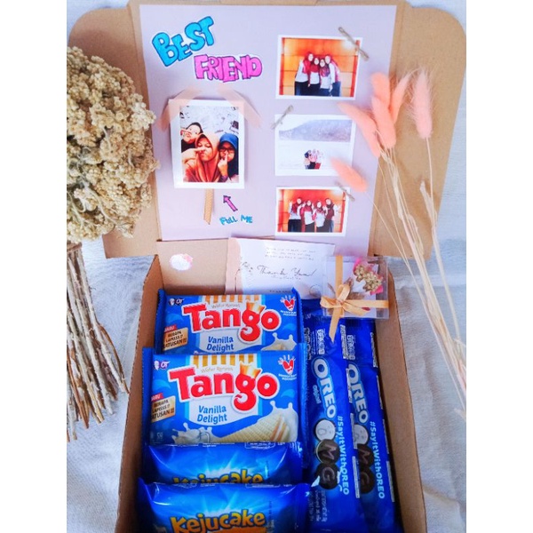 

Hampers snack with photo