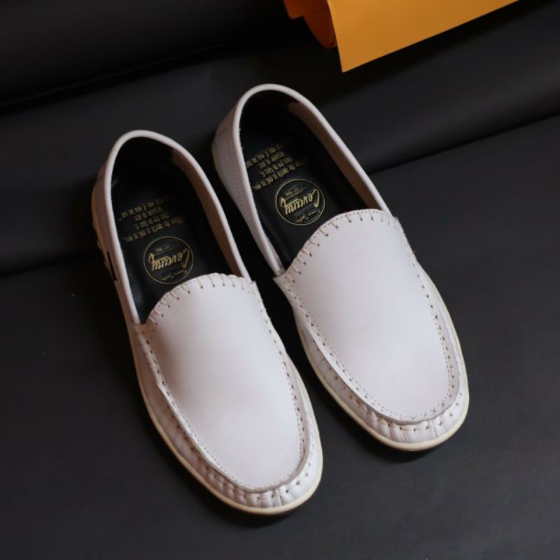 Sepatu Casual Pria Slip On Kulit Asli Slop Santai Kerja Pansus Trendi Modern Murah Premium