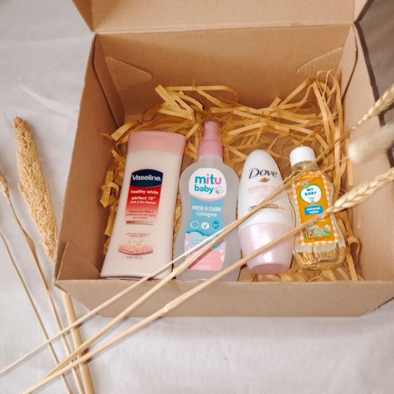 

Paket H Afsoon Hampers