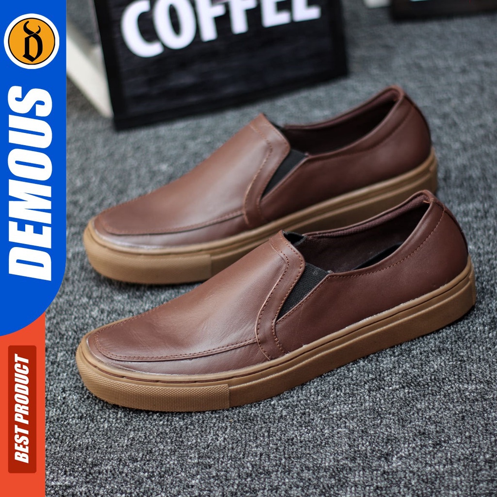 DEMOUS Yamca - Sepatu Casual Slip On Pria Kulit Asli