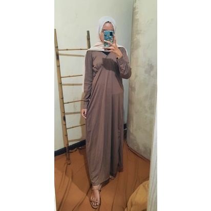 Gamis V Lengan Panjang Fashion Muslim Ghea Fit  L-XL Lingkar Dada 100cm Panjang 130cm