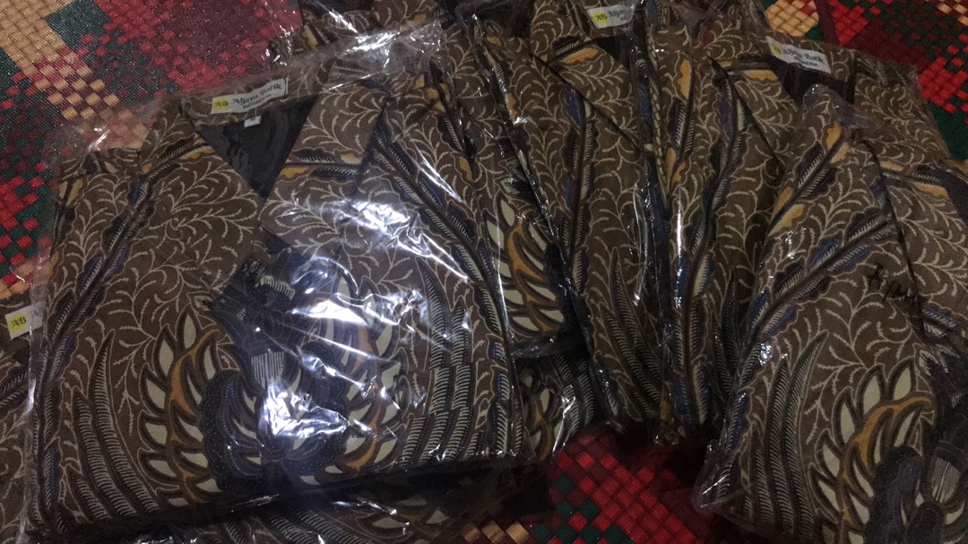 Batik Jayanegara Full Furing Lengan Panjang Katun Halus Sragenan Ori Solo