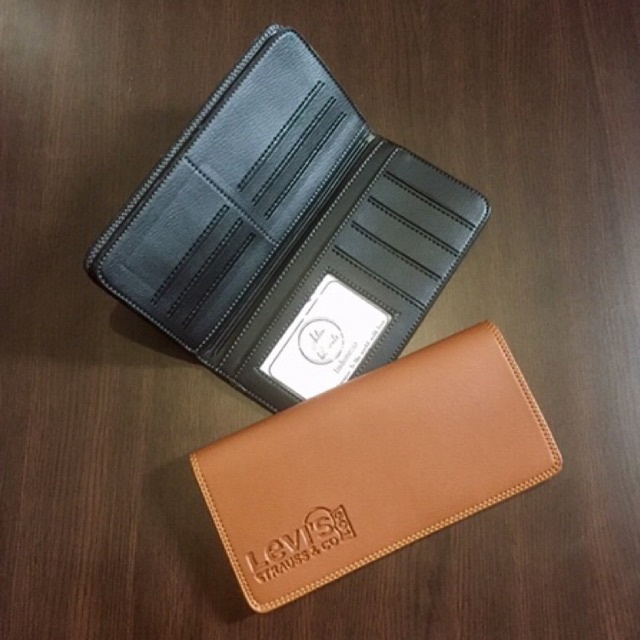 Dompet lipat pria ukuran panjang 18cm bahan kulit sintetis lokal colombo tebal dan lembut #dompet #dompetpria #dompetpanjang #dompetcowok #dompetfyp
