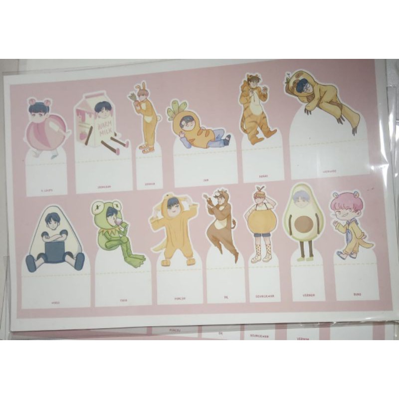 

Paper Standee Seventeen Costum