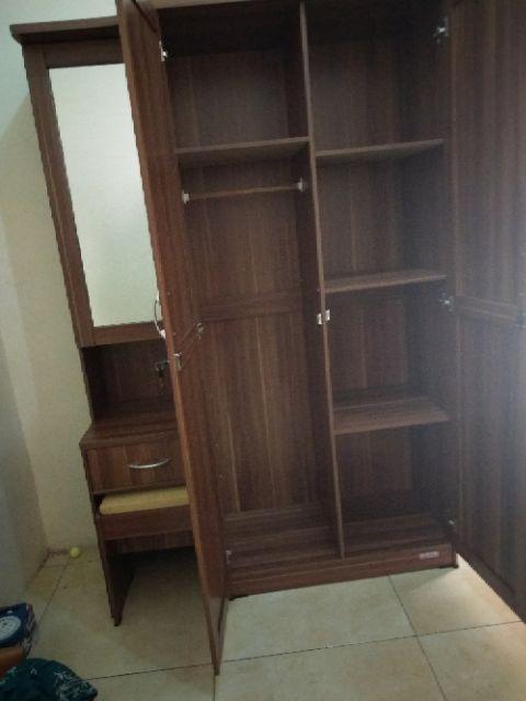 Lemari Pakaian 2 Pintu + Meja Rias Lpmr 8223