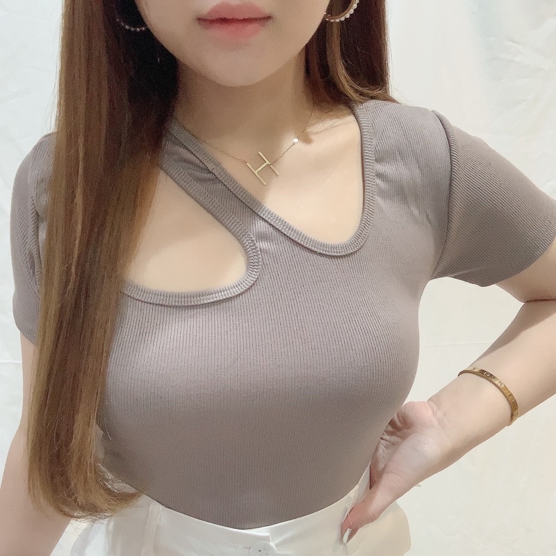 Rib Fitted Asymmetric Cut Out Short Sleeve Top | Baju Kaos Rib Knit Lengan Pendek Atasan Wanita Korean Fashion | Maimon Grosir