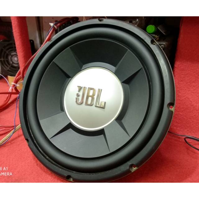 Subwoofer JBL GTO 1204D