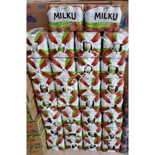 

Susu UHT MILKU Dari Wings Food, Rasa Cokelat Premium Belgia 200 ml. 1 Bal Isi 12 Botol. OJOL Only