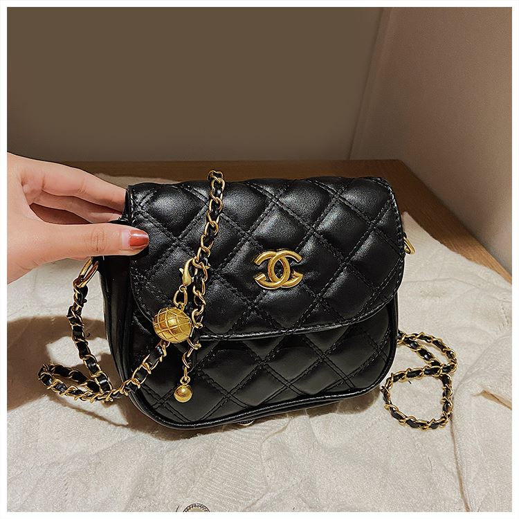 Tas Sling Bag Tali Rantai Mini Fashion Wanita Cantik