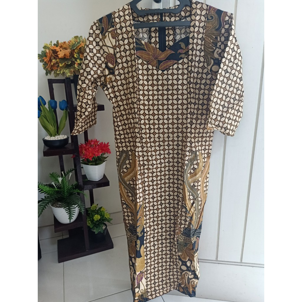 Dress Batik Selutut Model Span