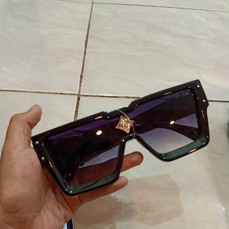 kacamata elpong