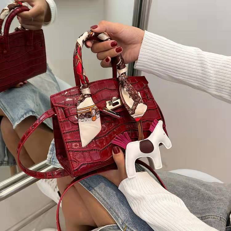 170446 Tas Wanita Import Premium Impor (1 KG MUAT 2)