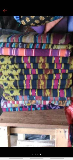 Blanket Tenun Khas Bali